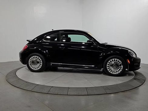 Used 2016 Volkswagen Beetle 1.8T FWD image 6
