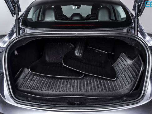 Used 2025 Tesla Model 3 Long Range image 13