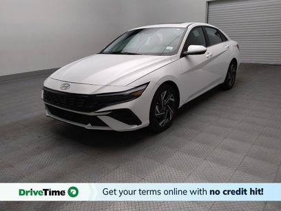 Used 2025 Hyundai Elantra SEL
