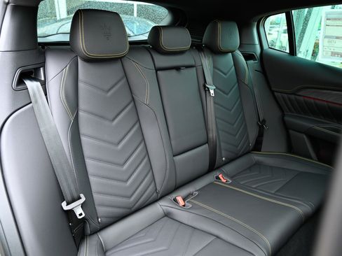 New 2026 Maserati Grecale Modena image 43