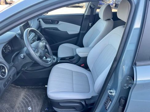 Used 2022 Hyundai Kona SEL image 12