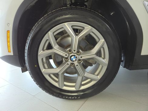 Used 2021 BMW X4 xDrive30i AWD/4WD image 12