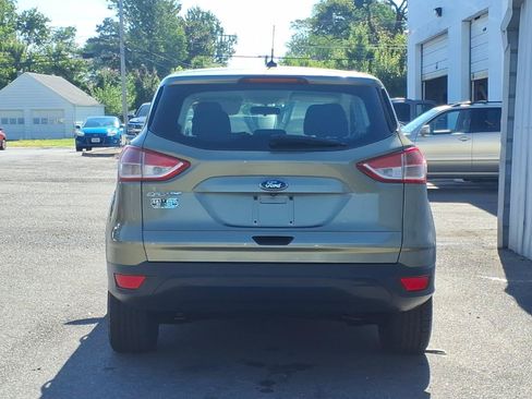 Used 2014 Ford Escape S FWD image 4