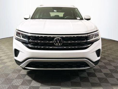 Used 2023 Volkswagen Atlas Cross Sport SE image 3