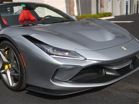 Certified 2022 Ferrari F8 Tributo image 12