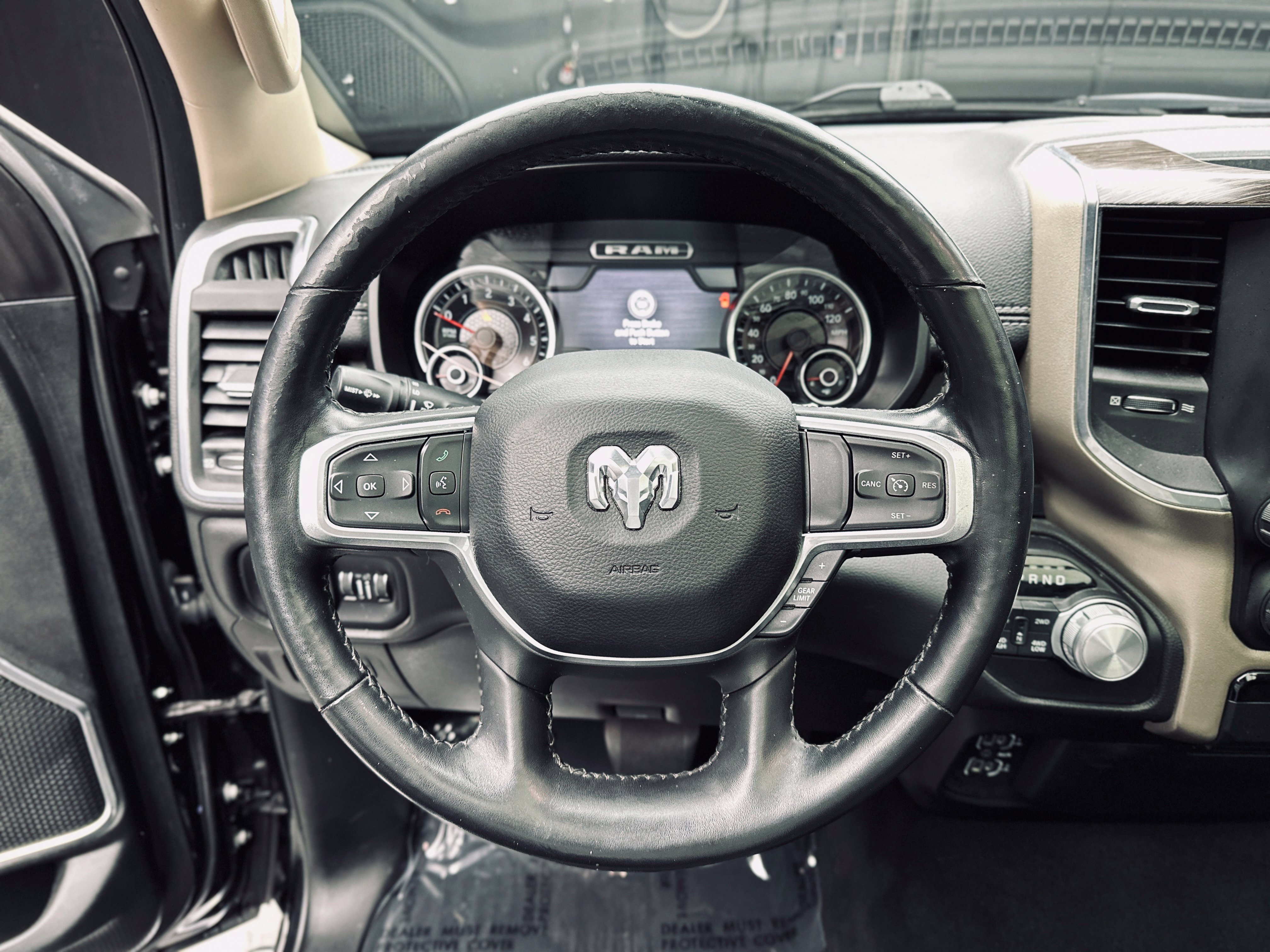 Used 2019 RAM 1500 Laramie AWD/4WD image 27