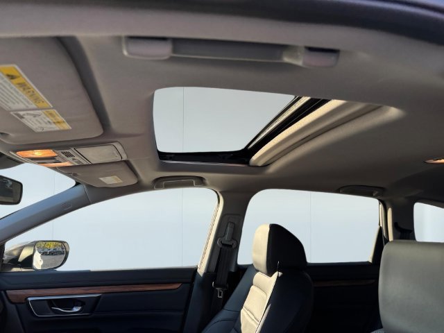 Used 2022 Honda CR-V Touring image 10