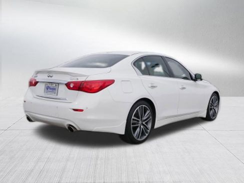 Used 2014 INFINITI Q50 Sport w/ Technology Package image 3