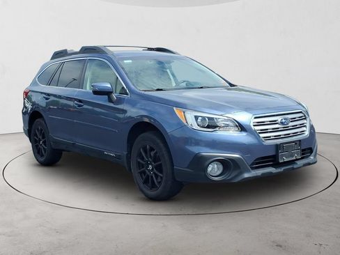 Used 2016 Subaru Outback 2.5i Premium AWD/4WD image 3