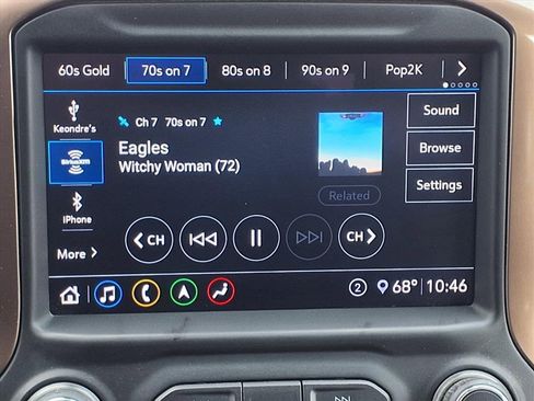 Used 2020 Chevrolet Silverado 2500 High Country w/ Technology Package image 16