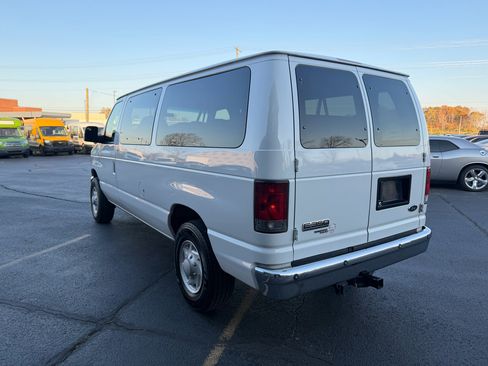Used 2008 Ford E-350 and Econoline 350 XLT image 5