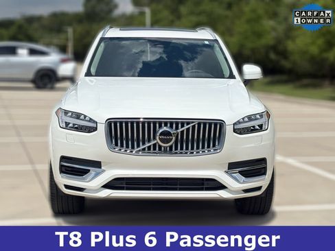 Certified 2024 Volvo XC90 T8 Plus w/ Protection Package Premier AWD/4WD image 4