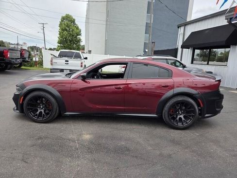 Used 2020 Dodge Charger R/T w/ Blacktop Package RWD image 4