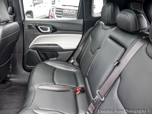 Used 2023 Jeep Compass Limited w/ Sun and Sound Group AWD/4WD image 14