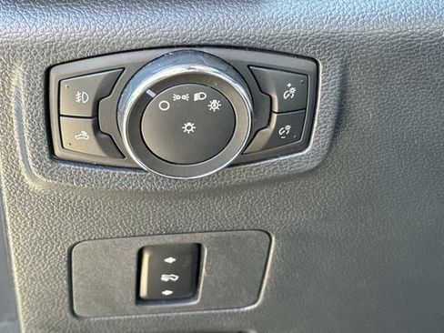 Used 2022 Ford F350 Lariat w/ FX4 Off-Road Package image 26