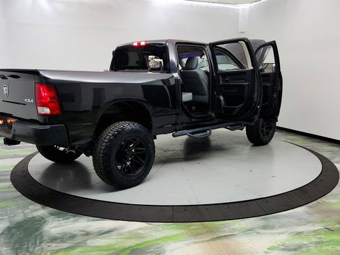 Used 2018 RAM 2500 Tradesman w/ Popular Equipment Group image 11