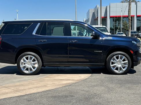 Certified 2023 Chevrolet Tahoe High Country w/ Premium Package AWD/4WD image 3