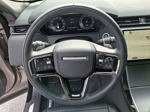 Certified 2026 Land Rover Range Rover Velar S AWD/4WD image 17