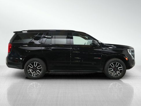 Used 2023 GMC Yukon AT4 AWD/4WD image 6