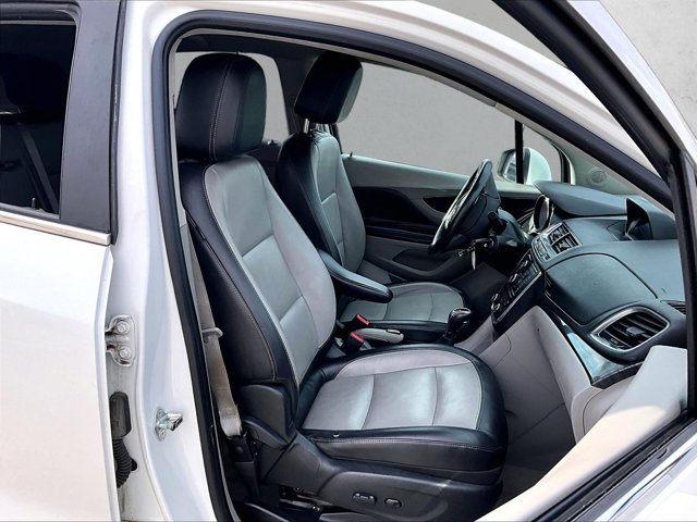 Used 2015 Buick Encore Leather AWD/4WD image 9