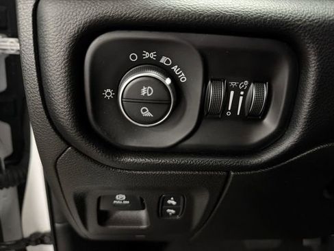 Used 2021 RAM 1500 Laramie image 22