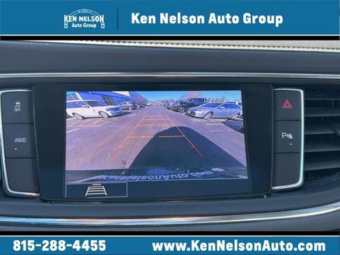 Used 2021 Buick Enclave Essence w/ Sound and Sites Package image 47