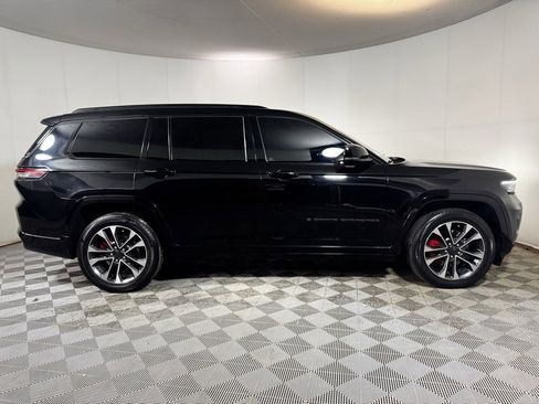 Used 2021 Jeep Grand Cherokee L Overland w/ Luxury Tech Group IV image 8