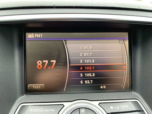 Used 2011 INFINITI G37 Journey w/ Sport Pkg - RWD image 23