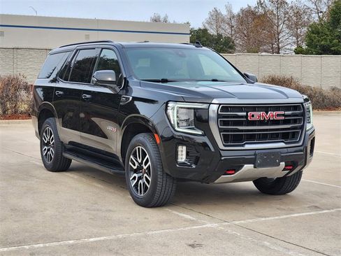 Used 2021 GMC Yukon AT4 w/ Rear Media and Nav Package image 3
