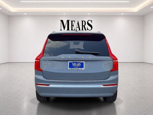 Used 2023 Volvo XC90 B6 Plus w/ Protection Package Premier AWD/4WD image 4
