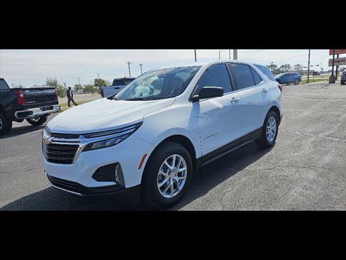 Used 2024 Chevrolet Equinox LT image 7