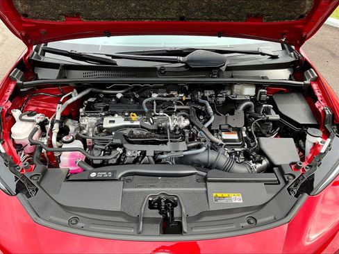 Used 2024 Toyota Prius XLE AWD/4WD image 26