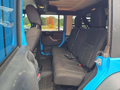 Used 2017 Jeep Wrangler Unlimited Sport w/ Quick Order Package 24S AWD/4WD image 12