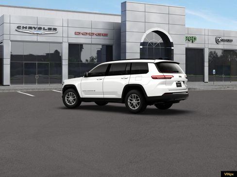 New 2026 Jeep Grand Cherokee L 2WD image 4