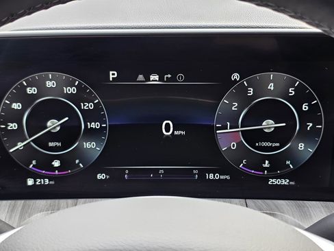 Used 2024 Kia Telluride SX image 28