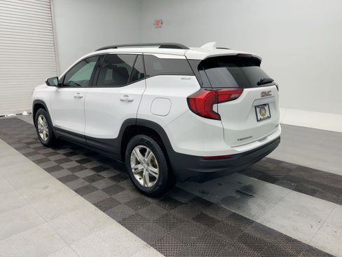 Used 2019 GMC Terrain SLE w/ Driver Convenience Package image 3