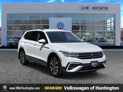 Used 2024 Volkswagen Tiguan S image 1
