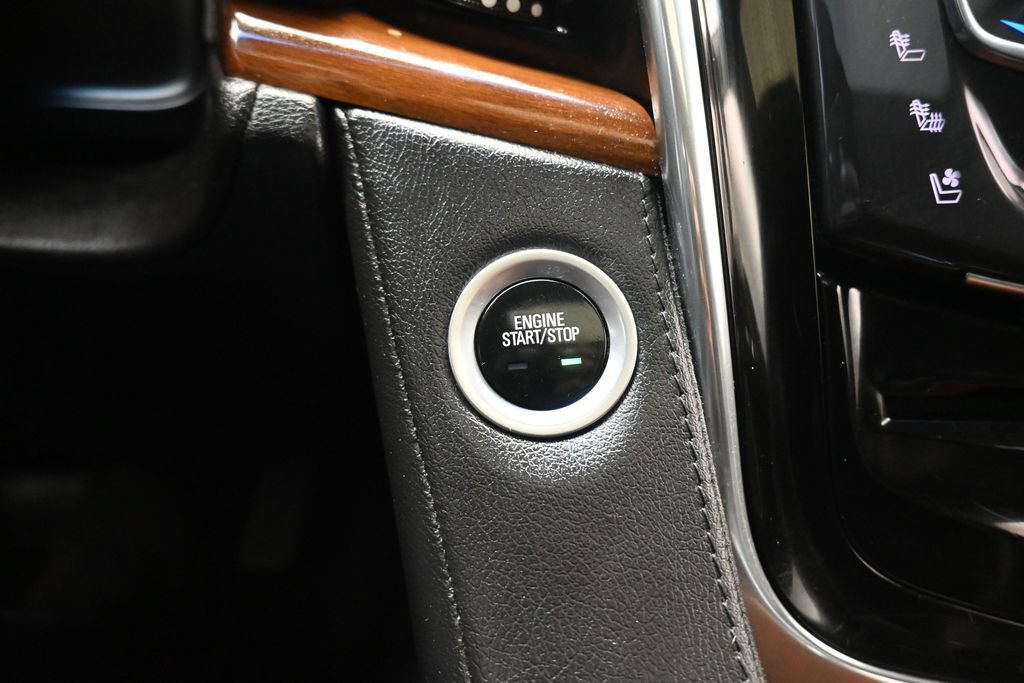 Used 2017 Cadillac Escalade ESV Premium Luxury AWD/4WD image 23