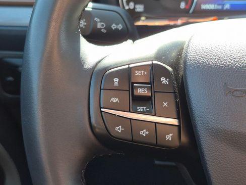 Used 2024 Ford Maverick Lariat w/ FX4 Off-Road Package AWD/4WD image 19
