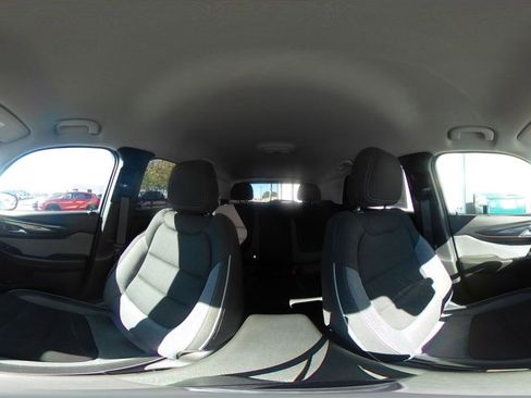 Used 2025 Chevrolet TrailBlazer LT image 42