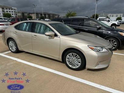 Used 2014 Lexus ES 350 w/ Luxury Package