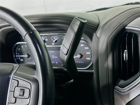 Used 2022 GMC Sierra 1500 SLT image 17