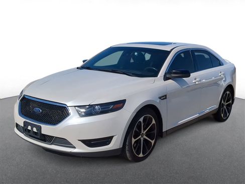 Used 2016 Ford Taurus SHO w/ Equipment Group 401A image 4