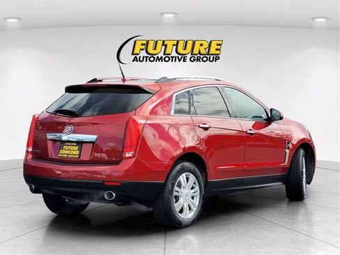 Used 2011 Cadillac SRX Luxury image 5