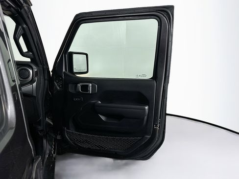 Used 2022 Jeep Wrangler Sport S image 30
