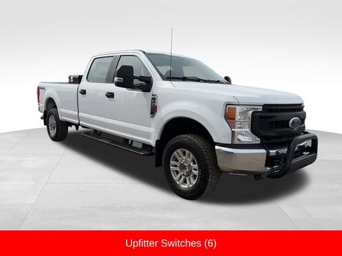 Used 2022 Ford F250 XL w/ Power Equipment Group image 9