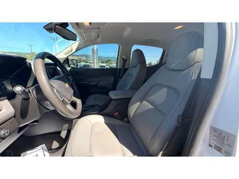 Used 2021 Chevrolet Colorado W/T w/ WT Convenience Package AWD/4WD image 18