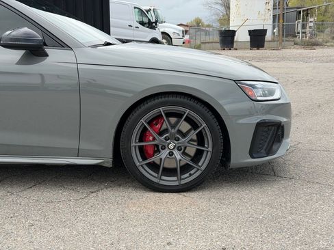Used 2021 Audi S4 Premium Plus w/ Premium Plus Package AWD/4WD image 4