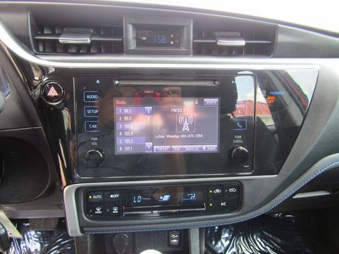 Used 2019 Toyota Corolla SE w/ Body Protection Package FWD image 16