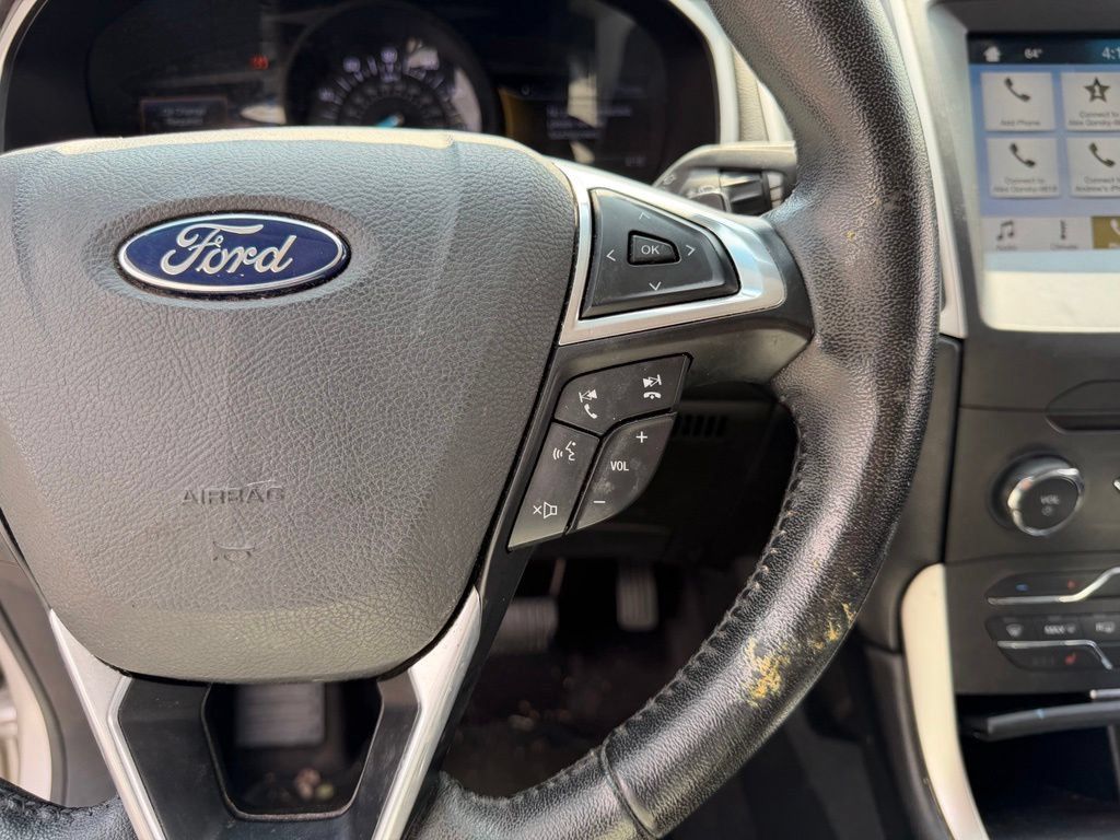 Used 2016 Ford Edge SEL w/ Equipment Group 201A FWD image 25